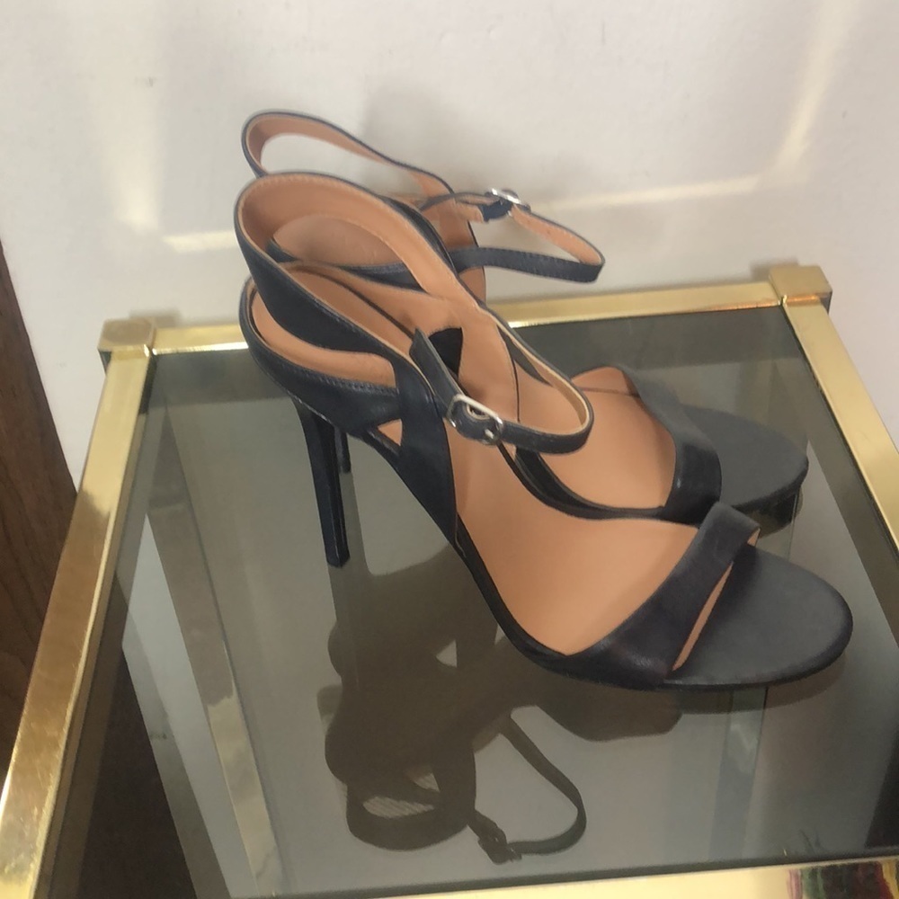 Halston heritage deep blue strappy heels size 8​ - Picture 2 of 6